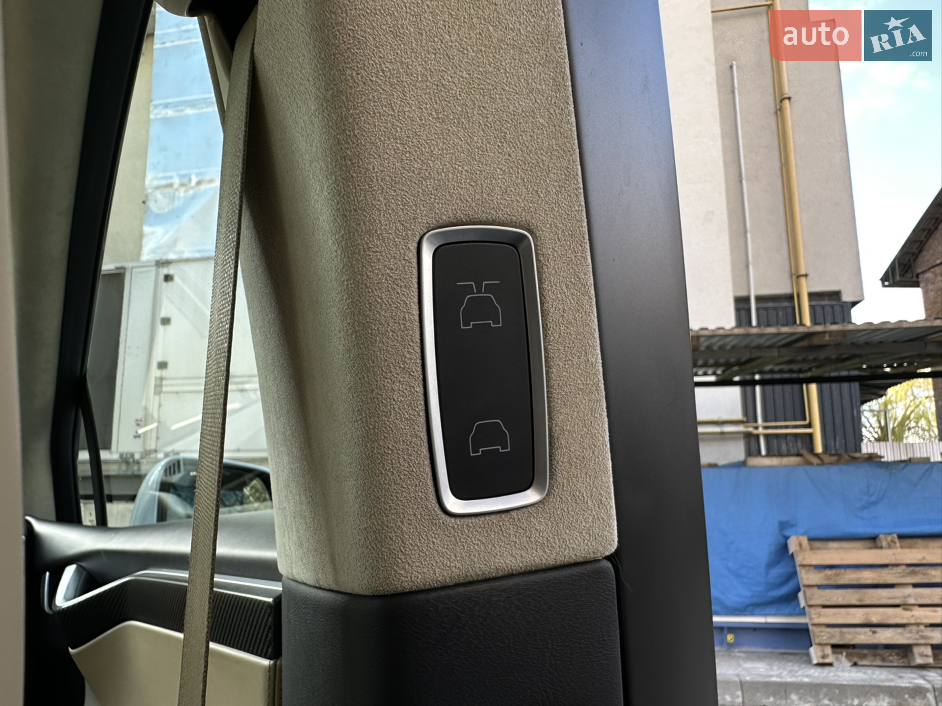 2016 Tesla Model X - мініатюра 36