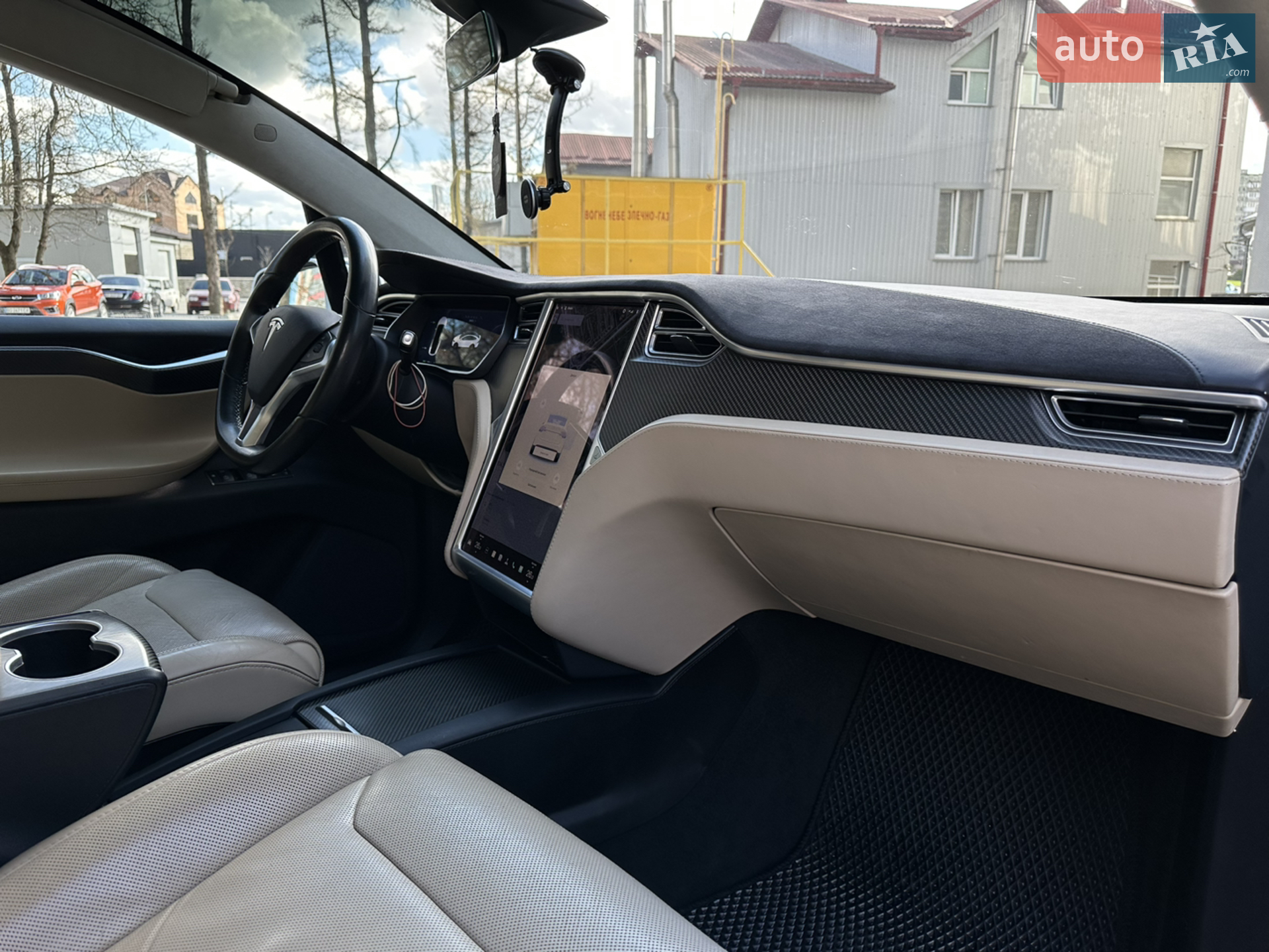 2016 Tesla Model X - мініатюра 39