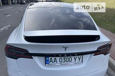 Внедорожник / Кроссовер Tesla Model X 2020 в Киеве