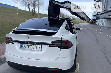 Внедорожник / Кроссовер Tesla Model X 2020 в Киеве