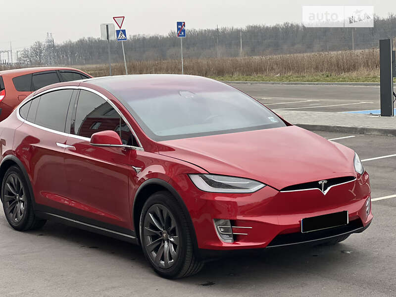 Внедорожник / Кроссовер Tesla Model X 2019 в Киеве