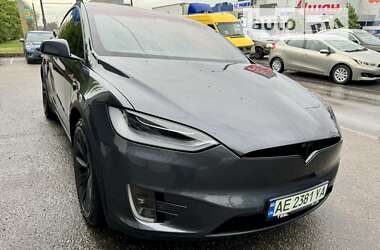 Внедорожник / Кроссовер Tesla Model X 2018 в Днепре