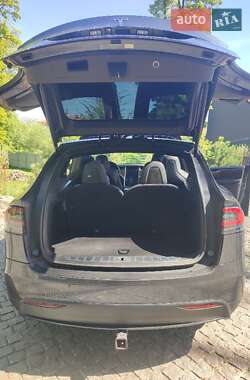 Позашляховик / Кросовер Tesla Model X 2016 в Києві