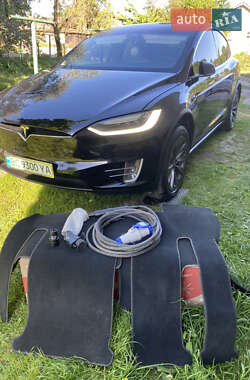Внедорожник / Кроссовер Tesla Model X 2017 в Жовкве фото 4 Внедорожник / Кроссовер Tesla Model X 2017 в Жовкве