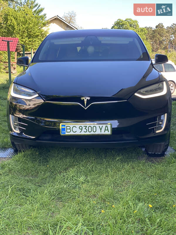 Внедорожник / Кроссовер Tesla Model X 2017 в Жовкве фото 44 Внедорожник / Кроссовер Tesla Model X 2017 в Жовкве