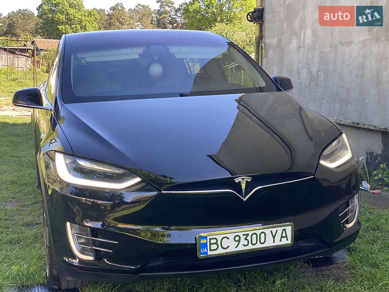 Внедорожник / Кроссовер Tesla Model X 2017 в Жовкве фото 42 Внедорожник / Кроссовер Tesla Model X 2017 в Жовкве
