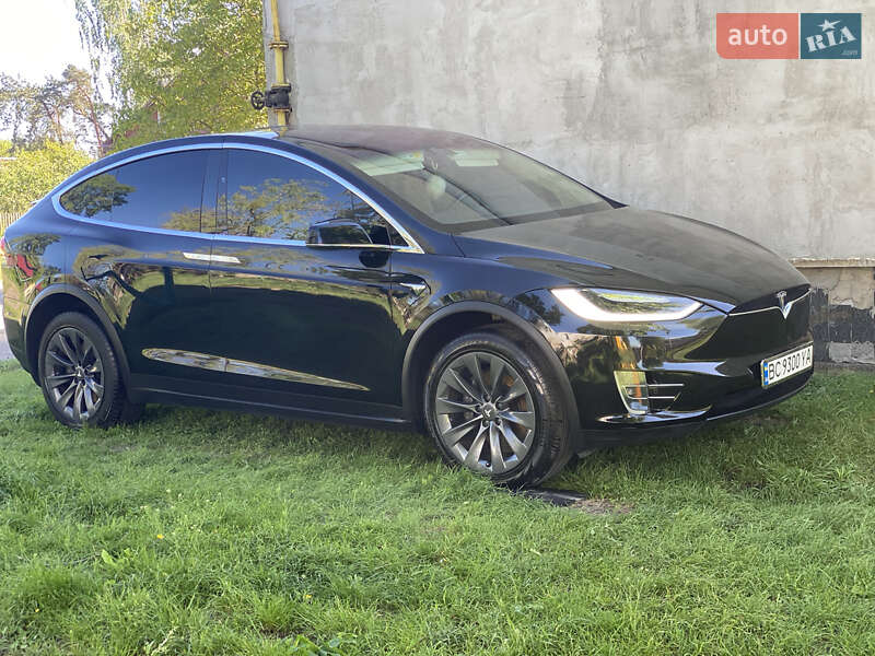 Внедорожник / Кроссовер Tesla Model X 2017 в Жовкве фото 41 Внедорожник / Кроссовер Tesla Model X 2017 в Жовкве