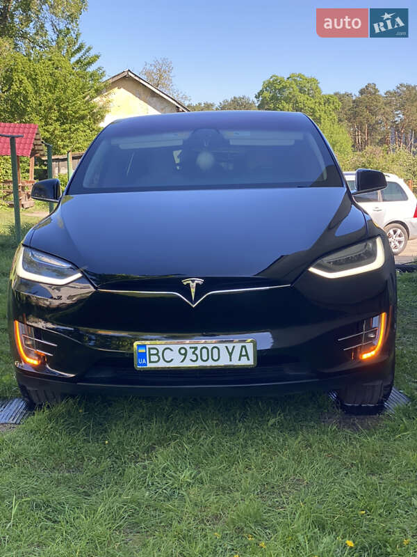Внедорожник / Кроссовер Tesla Model X 2017 в Жовкве фото 49 Внедорожник / Кроссовер Tesla Model X 2017 в Жовкве