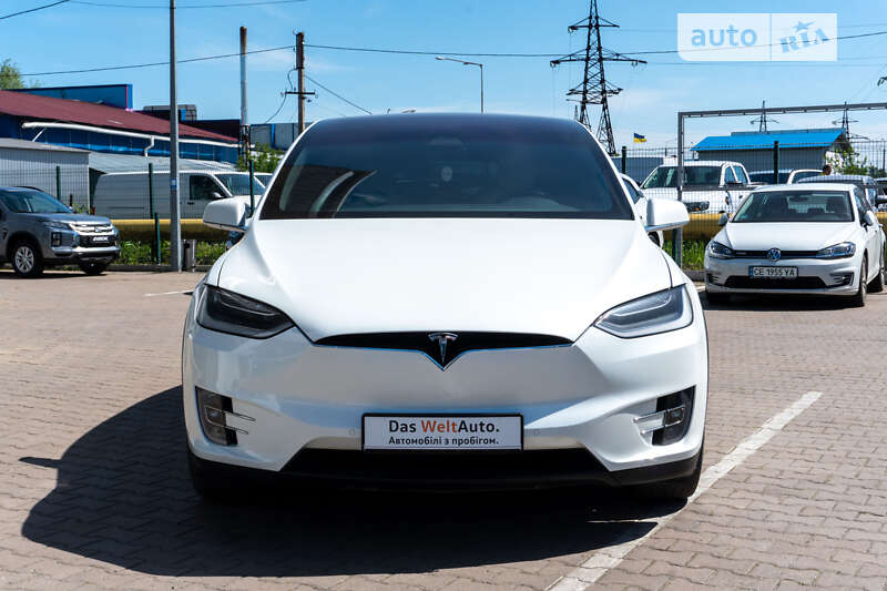 Внедорожник / Кроссовер Tesla Model X 2019 в Черновцах