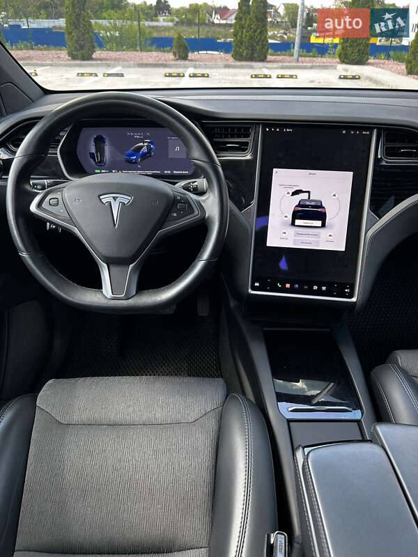 Внедорожник / Кроссовер Tesla Model X 2018 в Житомире