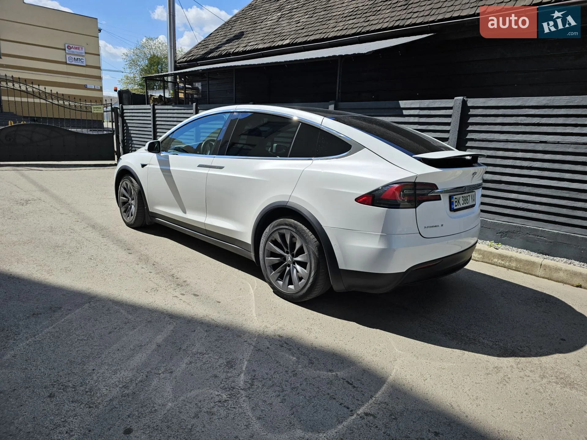 2018 Tesla Model X - мініатюра 13