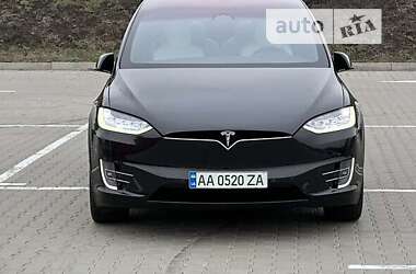 Внедорожник / Кроссовер Tesla Model X 2017 в Киеве