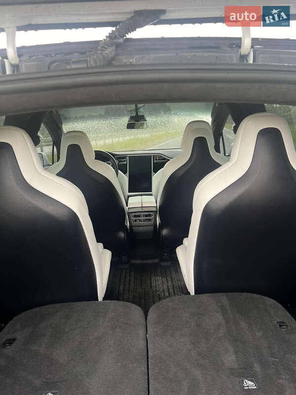 Внедорожник / Кроссовер Tesla Model X 2017 в Житомире