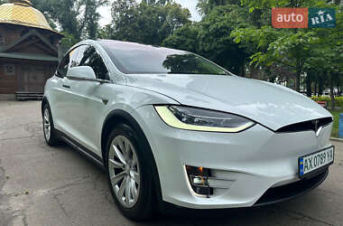 Внедорожник / Кроссовер Tesla Model X 2018 в Киеве