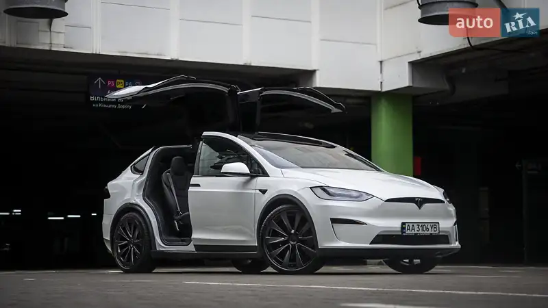 Внедорожник / Кроссовер Tesla Model X 2022 в 