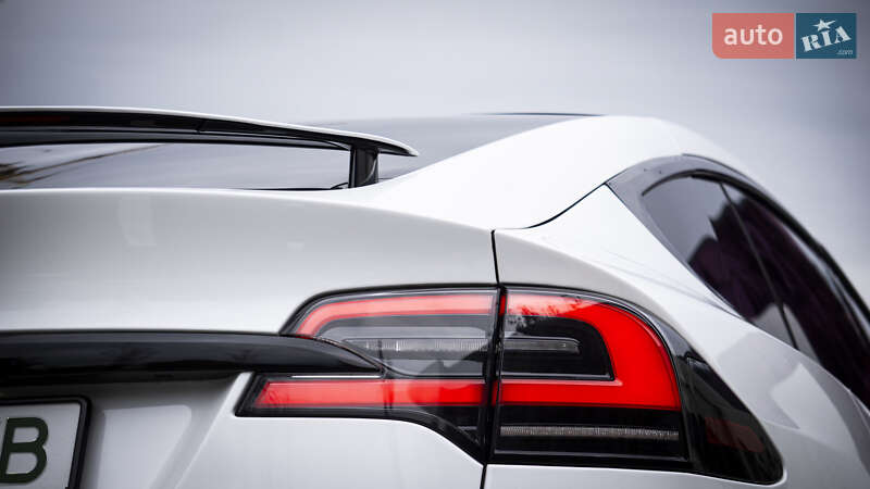 Позашляховик / Кросовер Tesla Model X 2022 в Києві фото 16 Позашляховик / Кросовер Tesla Model X 2022 в Києві