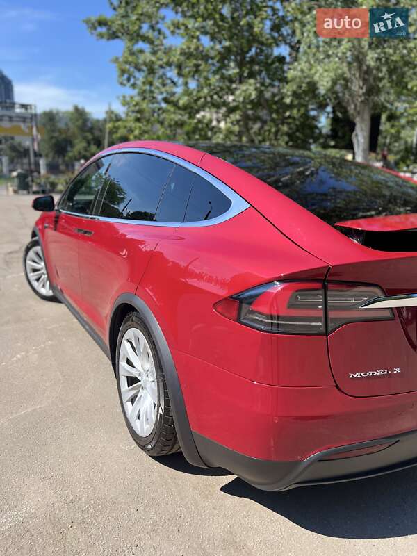 Внедорожник / Кроссовер Tesla Model X 2016 в Одессе