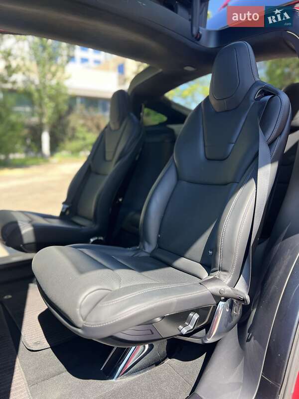 Внедорожник / Кроссовер Tesla Model X 2016 в Одессе