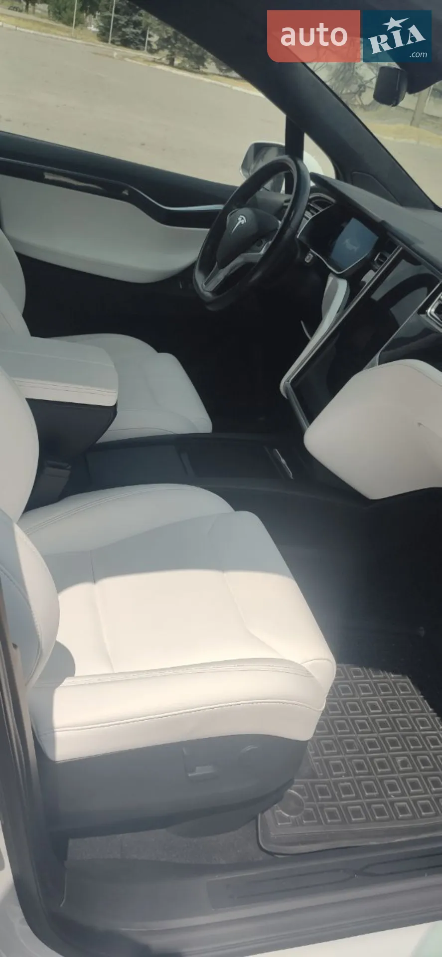 2018 Tesla Model X - мініатюра 11