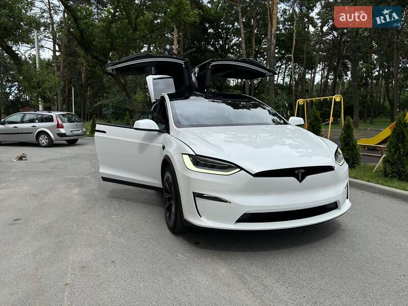 Позашляховик / Кросовер Tesla Model X 2022 в Чернігові