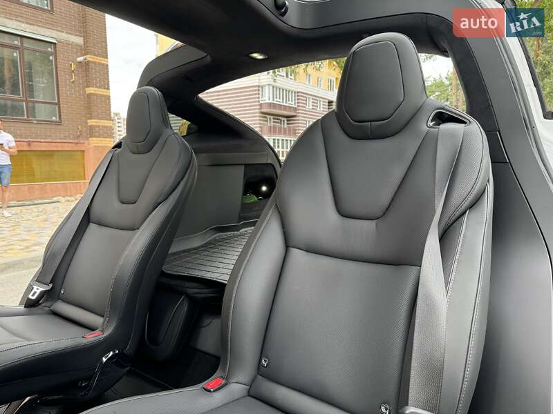 Позашляховик / Кросовер Tesla Model X 2022 в Чернігові
