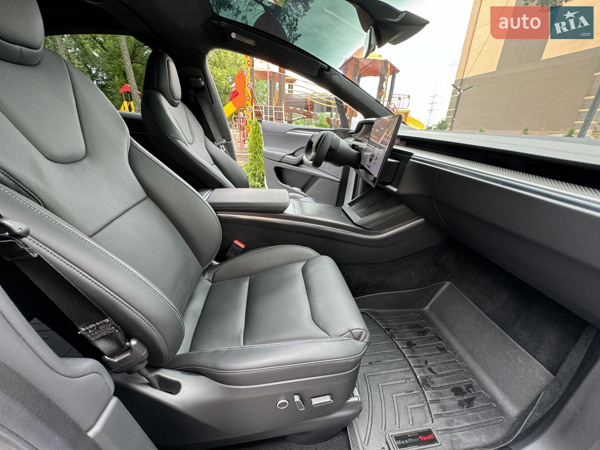 2022 Tesla Model X - мініатюра 23