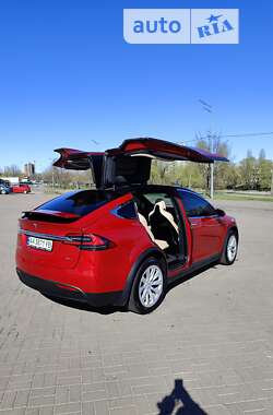 Внедорожник / Кроссовер Tesla Model X 2016 в Киеве