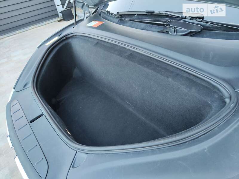 Внедорожник / Кроссовер Tesla Model X 2016 в Львове фото 24 Внедорожник / Кроссовер Tesla Model X 2016 в Львове