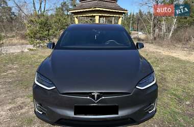 Позашляховик / Кросовер Tesla Model X 2016 в 