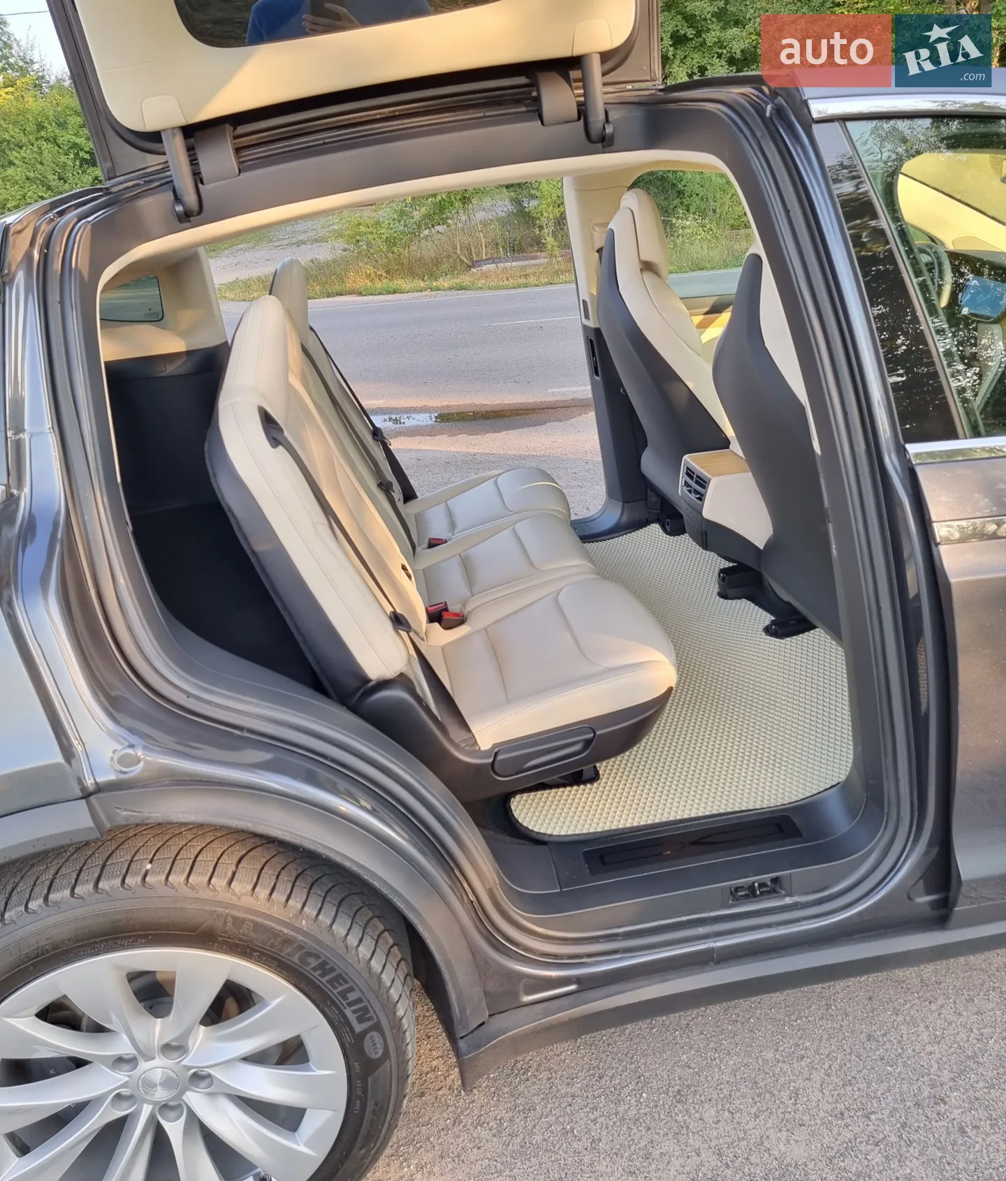 2018 Tesla Model X - мініатюра 3