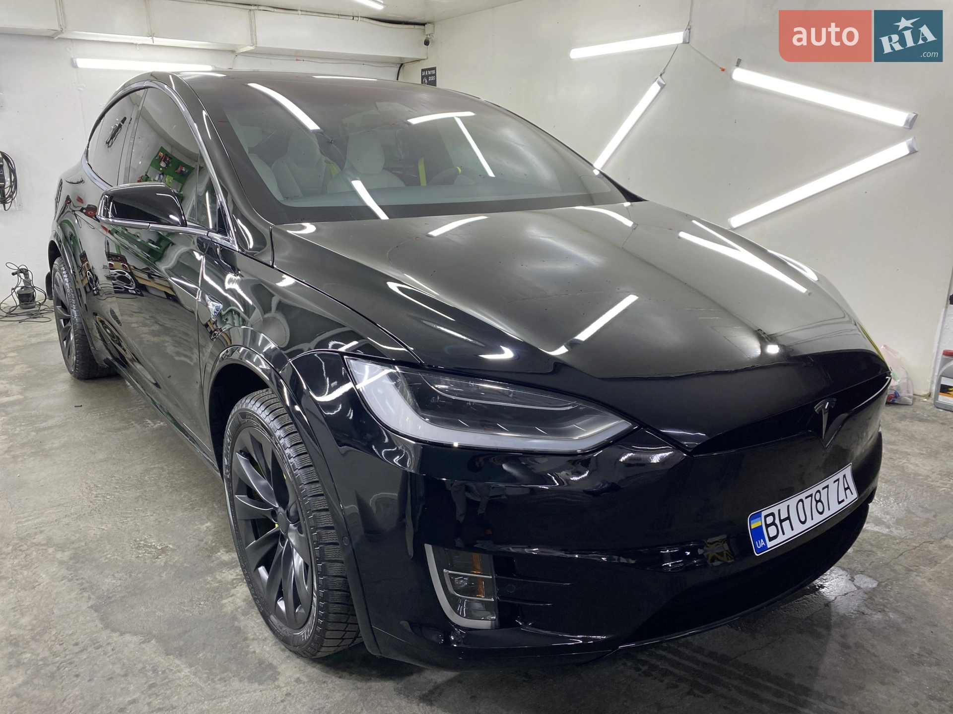 2017 Tesla Model X - мініатюра 4