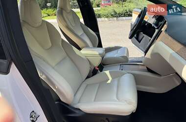 Внедорожник / Кроссовер Tesla Model X 2020 в Стрые