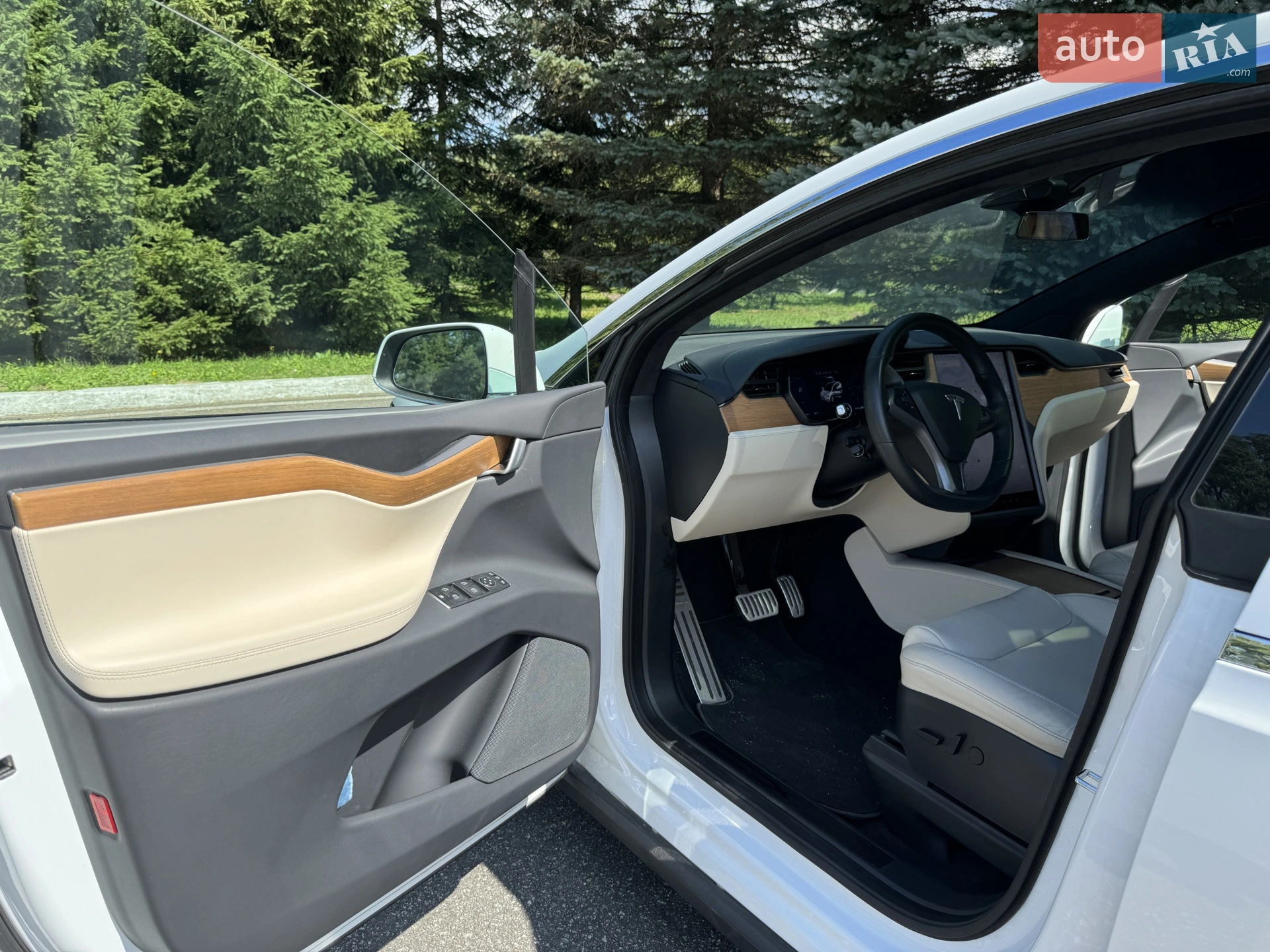 2020 Tesla Model X - мініатюра 38
