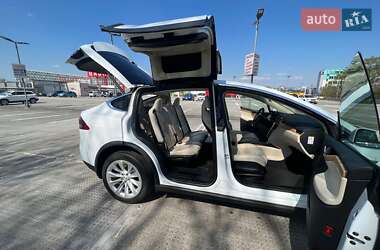 Внедорожник / Кроссовер Tesla Model X 2018 в Киеве