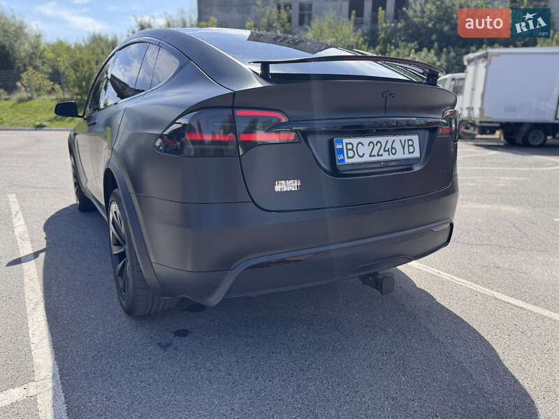 Позашляховик / Кросовер Tesla Model X 2022 в Львові