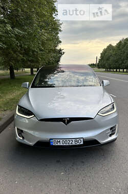 Внедорожник / Кроссовер Tesla Model X 2017 в Сумах