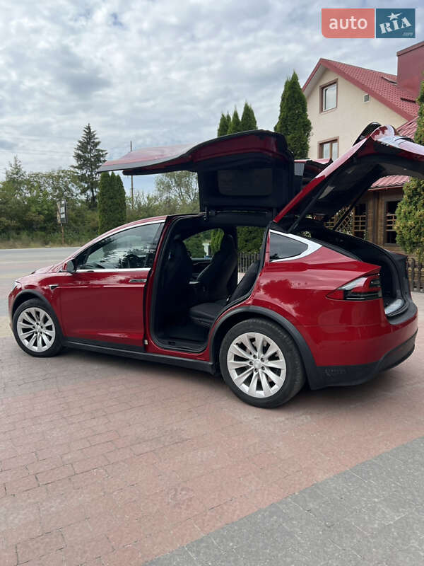 Внедорожник / Кроссовер Tesla Model X 2018 в Тернополе