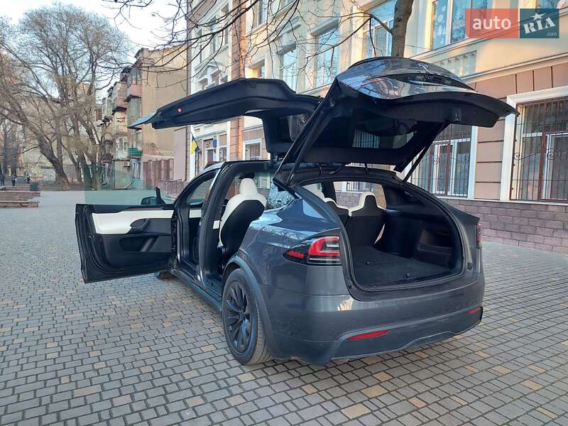 Внедорожник / Кроссовер Tesla Model X 2022 в Одессе