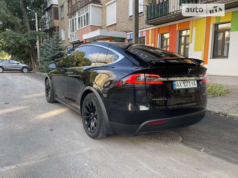 Внедорожник / Кроссовер Tesla Model X 2017 в Харькове