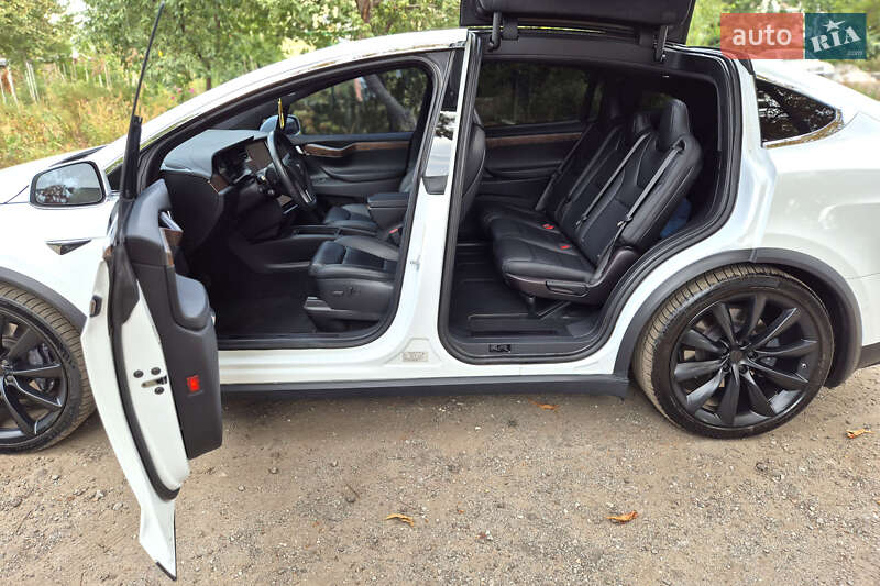 Позашляховик / Кросовер Tesla Model X 2020 в Києві