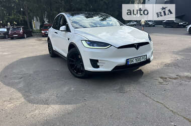 Внедорожник / Кроссовер Tesla Model X 2018 в Ровно