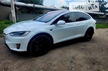 Позашляховик / Кросовер Tesla Model X 2016 в Одесі