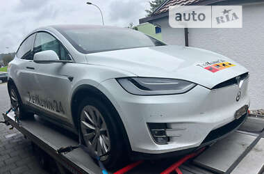 Внедорожник / Кроссовер Tesla Model X 2017 в Львове