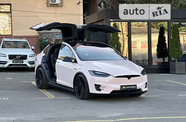 Позашляховик / Кросовер Tesla Model X 2016 в Києві