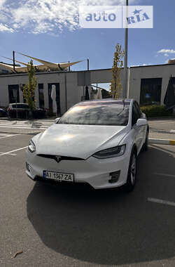 Позашляховик / Кросовер Tesla Model X 2018 в Києві