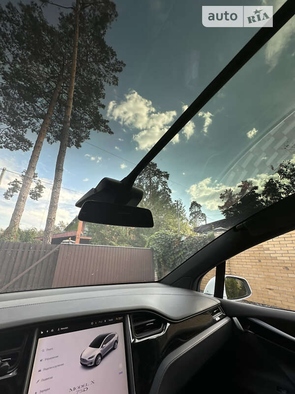 Позашляховик / Кросовер Tesla Model X 2018 в Києві