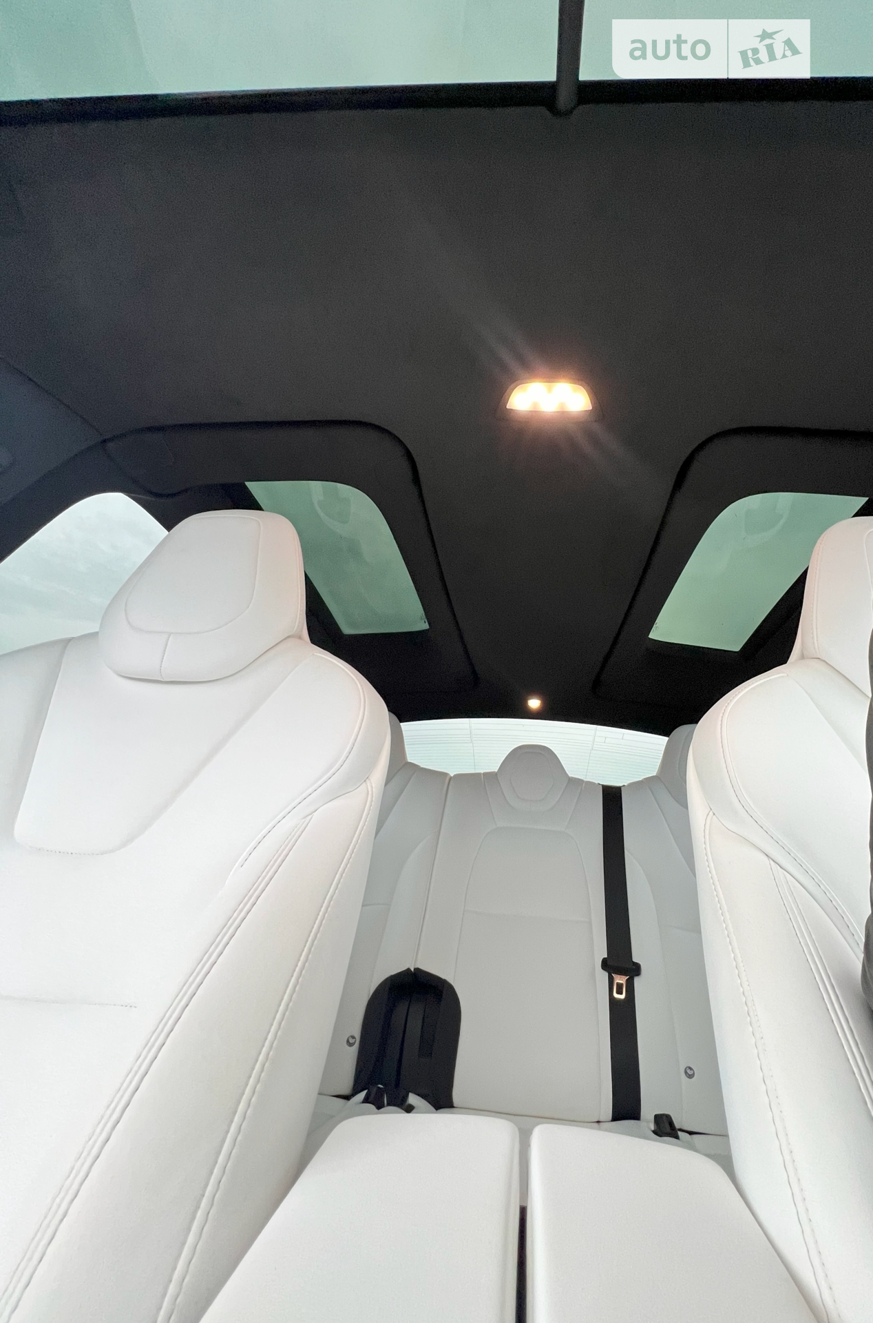 2017 Tesla Model X - мініатюра 26