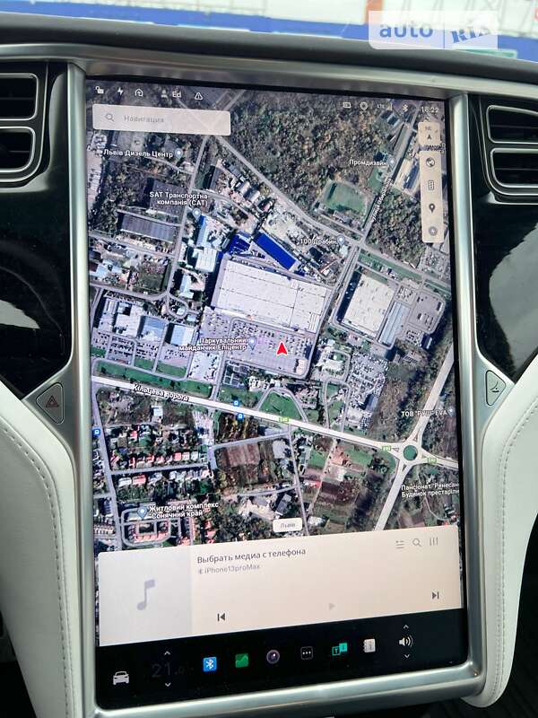 Позашляховик / Кросовер Tesla Model X 2017 в Львові