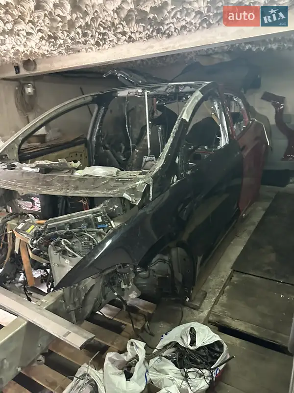 Внедорожник / Кроссовер Tesla Model X 2020 в 