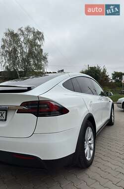 Внедорожник / Кроссовер Tesla Model X 2017 в Черновцах фото 3 Внедорожник / Кроссовер Tesla Model X 2017 в Черновцах